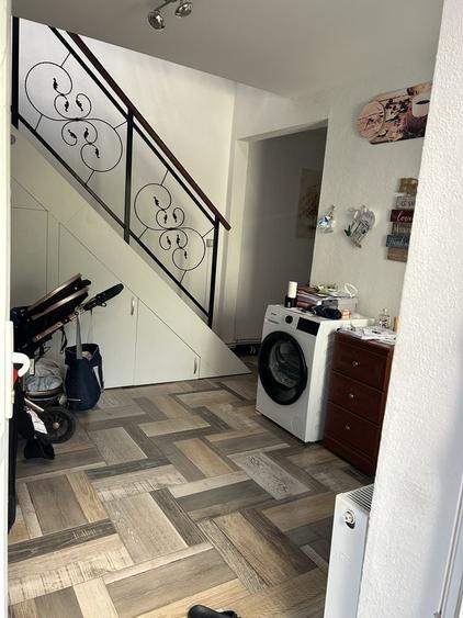 Casă cu 3 camere în Central