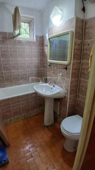 Apartament cu 3 camere decomandat în Alexandru Obregia