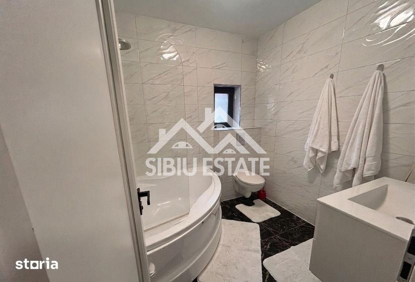Casă cu 3 camere cu Teren 905 Mp în Central