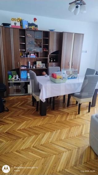 Apartament cu 3 camere decomandat, mobilat în Nord-Est