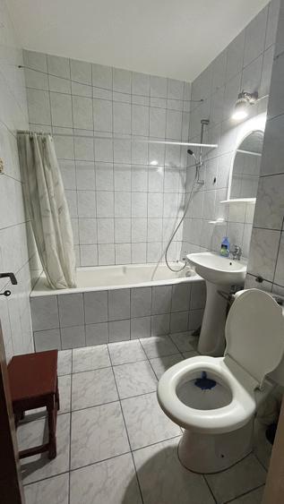 Garsonieră decomandată în Drumul Taberei