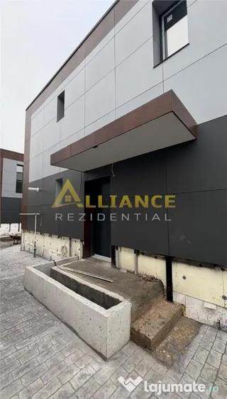 Casă cu 3 camere cu Teren 250 Mp în Central