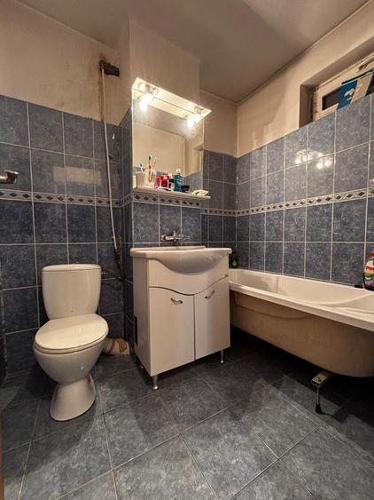 Apartament cu 2 camere semidecomandat, mobilat în Vest