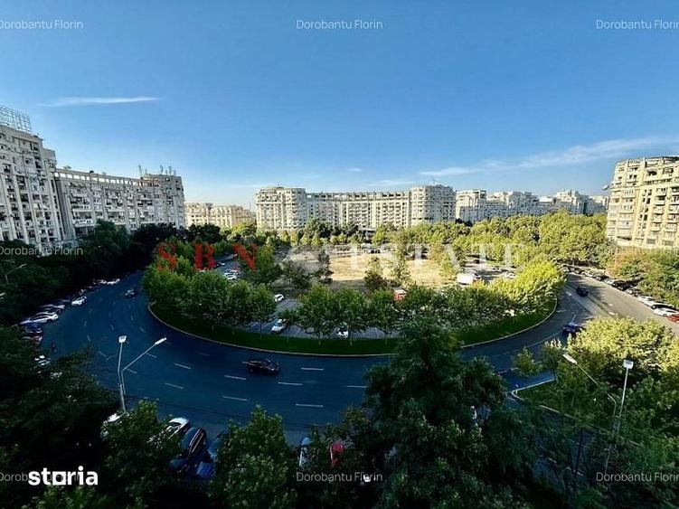 Apartament cu 3 camere semidecomandat în Decebal