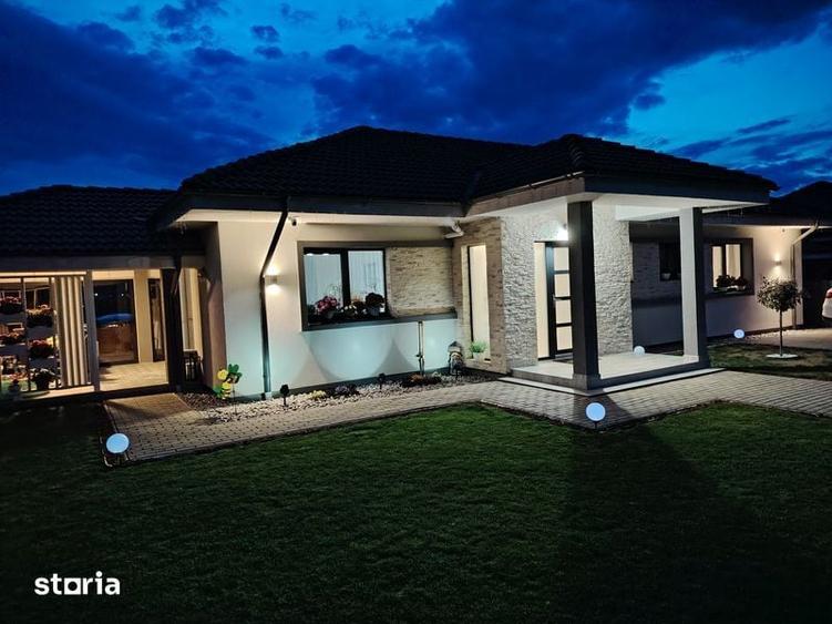 Casă cu 3 camere cu Teren 115 Mp în Jucu