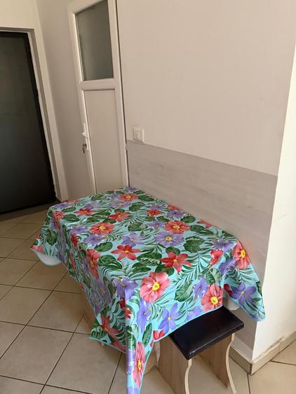Garsonieră semidecomandată în Lipovei