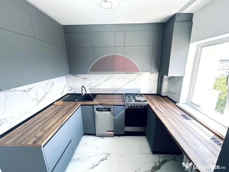 Apartament cu 3 camere decomandat în Banu Manta