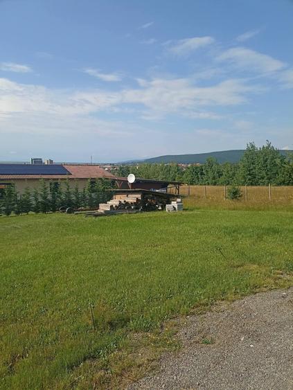 Teren Construcții intravilan de 1000 mp, în Periferie