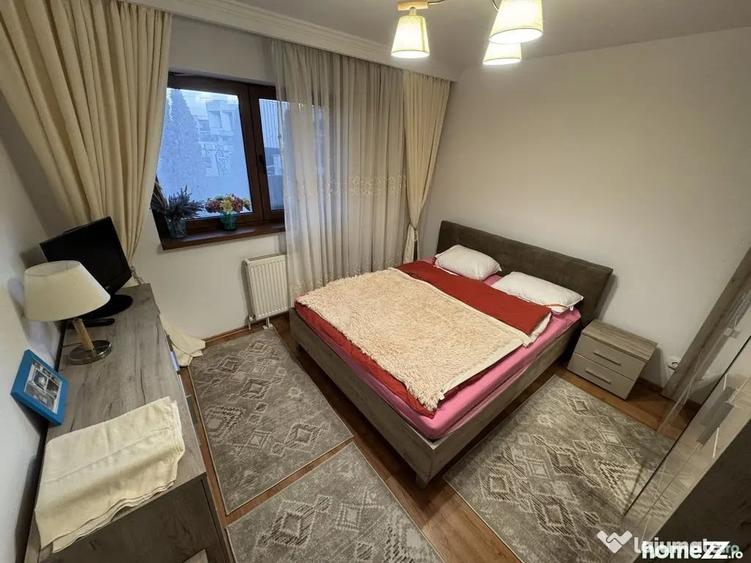 Apartament cu 2 camere decomandat în Palazu Mare