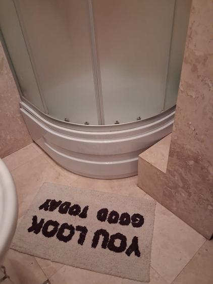 Apartament cu 3 camere decomandat în Vitan