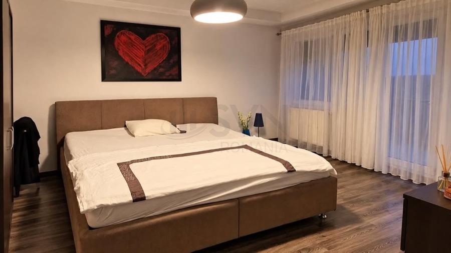 Casă individuală cu 4 camere cu Canalizare în Pipera