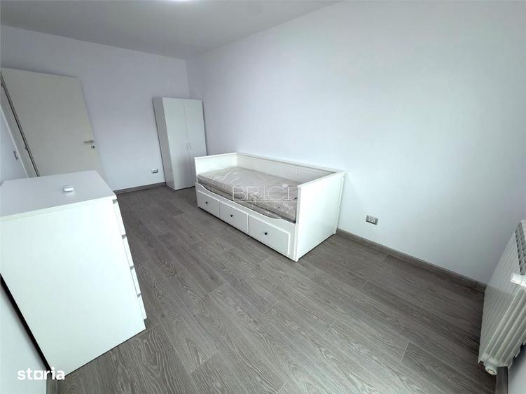 Apartament cu 2 camere decomandat în Calea București
