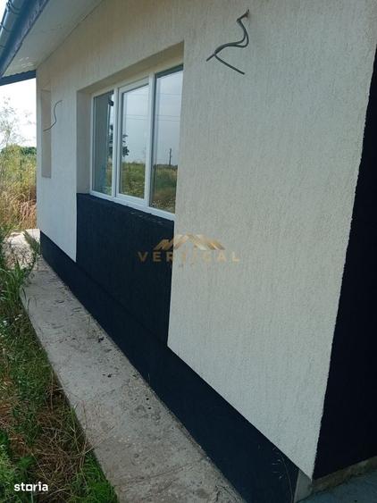 Casă cu 3 camere cu Teren 383 Mp în Vidra