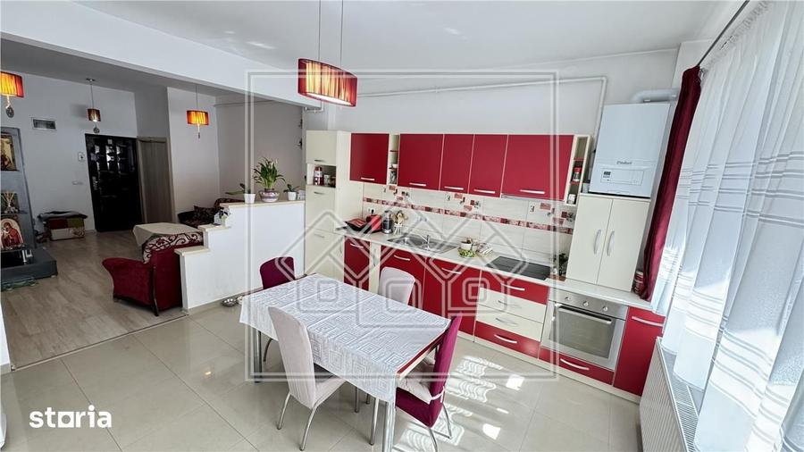 Apartament cu 3 camere în Turnișor