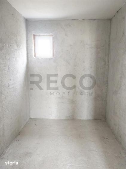 Casă cu 5 camere cu Teren 900 Mp în Tileagd