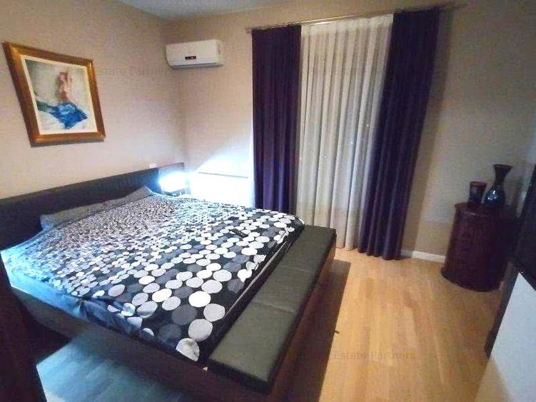 Apartament cu 3 camere semidecomandat, mobilat în Sisești