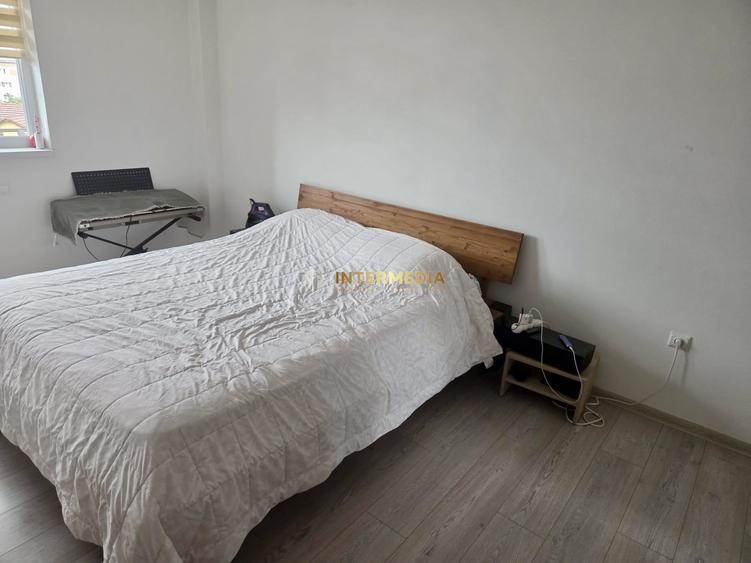 Apartament cu 3 camere decomandat, mobilat în Ampoi 3