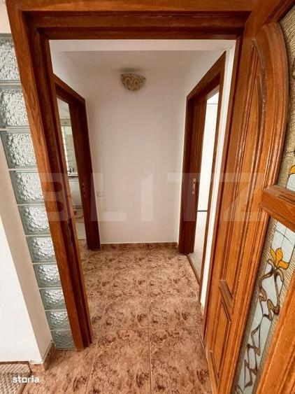Apartament cu 4 camere decomandat în Central