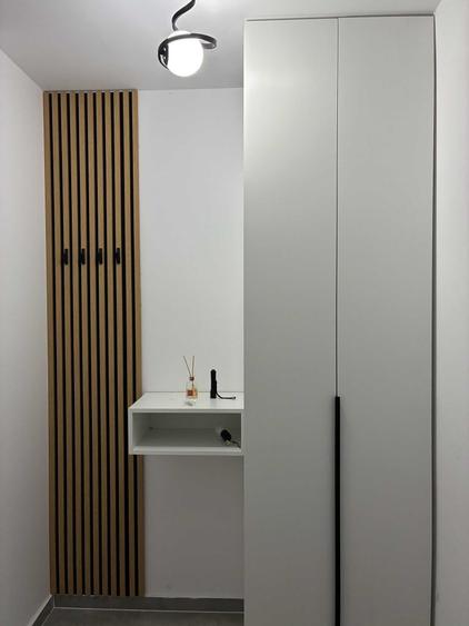 Apartament cu 3 camere decomandat în Lipovei