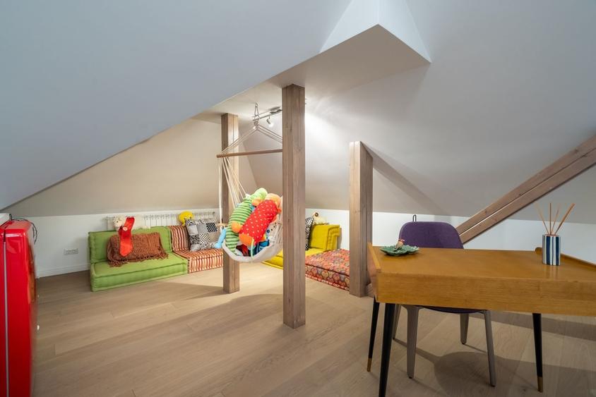 Casă individuală, elegantă, discretă, lumină naturală și confort autentic - 42