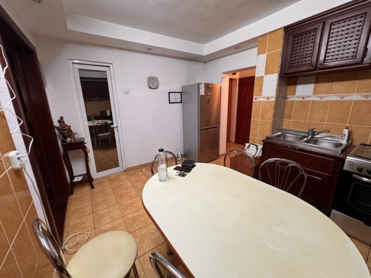 Apartament, 3 camere decomandat, 74 mp, zona Ramada - 15