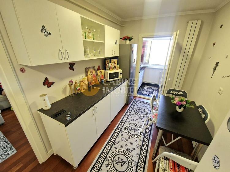 Apartament cu 2 camere decomandat în Dacia