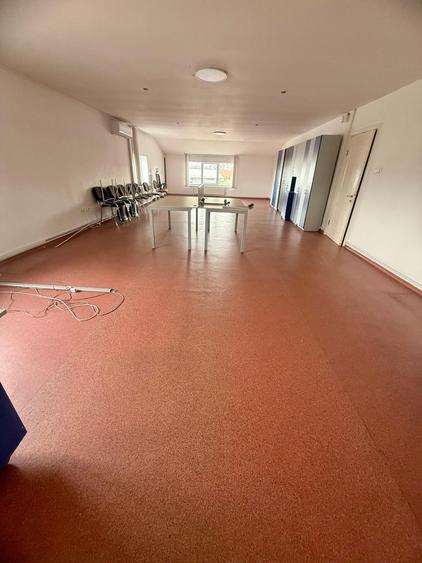Spațiu comercial, de 270 mp, în Central