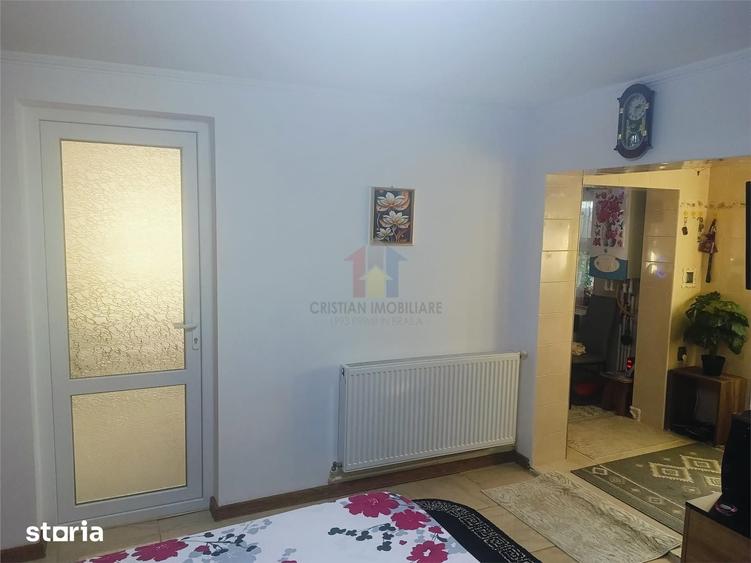 Casă cu 2 camere cu Teren 100 Mp în Plantelor