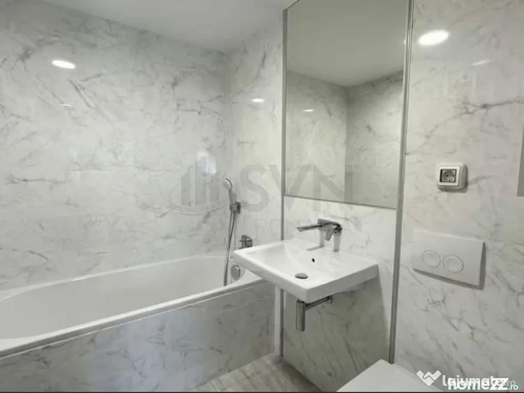 Apartament cu 3 camere semidecomandat în Aviației