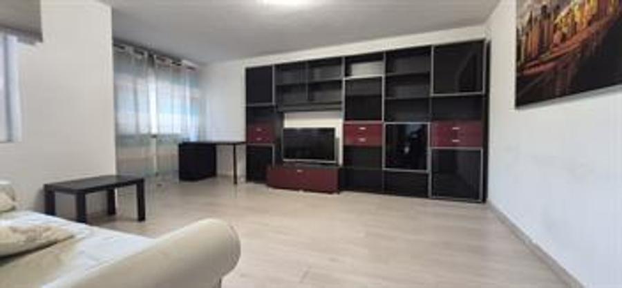 Apartament cu 2 camere decomandat, mobilat în Brâncoveanu
