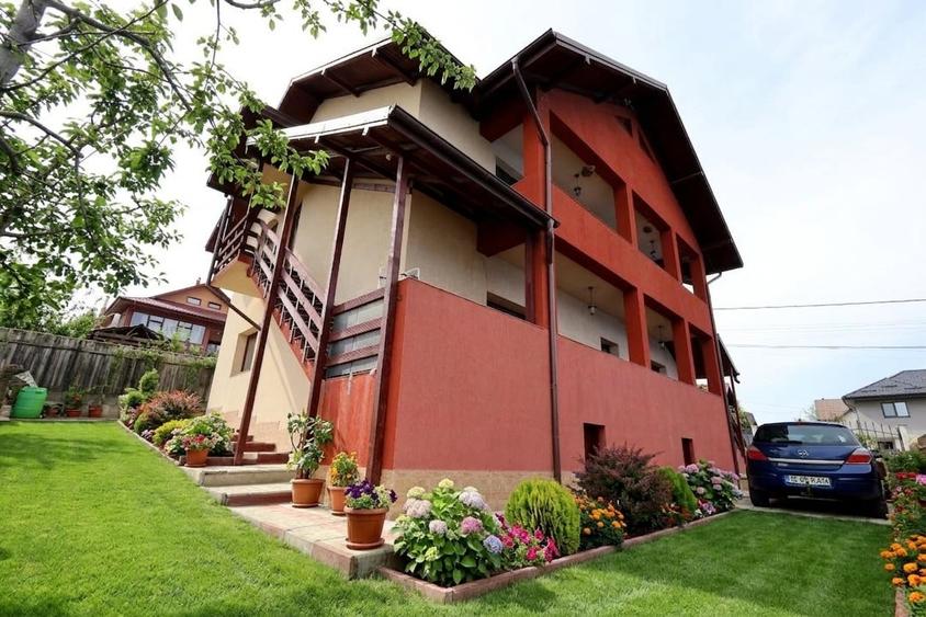 Casă individuală cu 6 camere cu Canalizare în Popas Păcurari