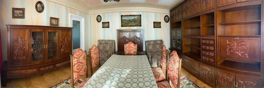 Apartament cu 3 camere decomandat în Aradului
