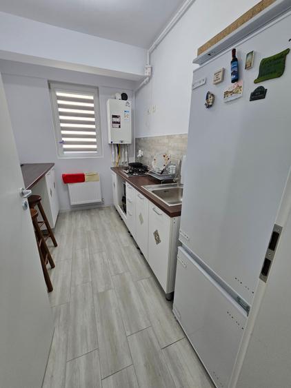 Apartament cu 2 camere decomandat în Militari