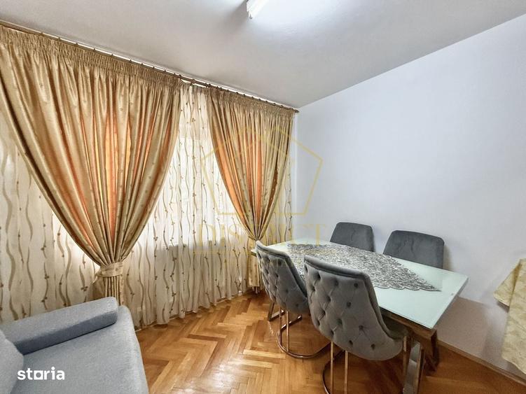 Apartament cu 3 camere semidecomandat în Girocului