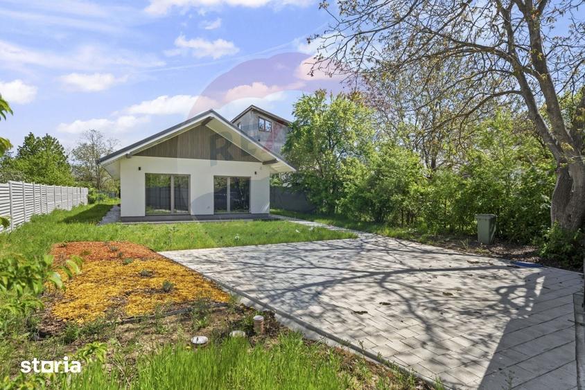 Casă cu 4 camere cu Teren 952 Mp în Moara Vlăsiei
