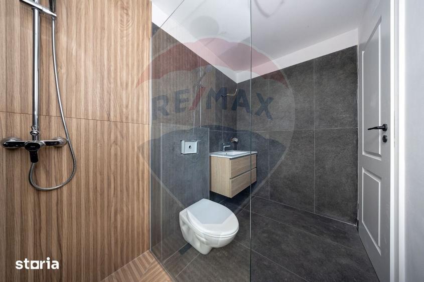 Casă cu 4 camere cu Teren 501 Mp în Sânpetru