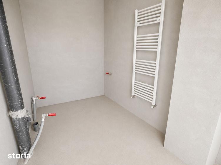 Apartament cu 3 camere semidecomandat în Florești