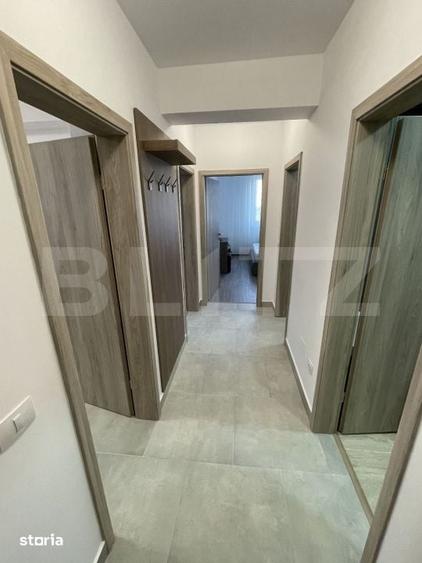 Apartament cu 2 camere decomandat în Tractorul