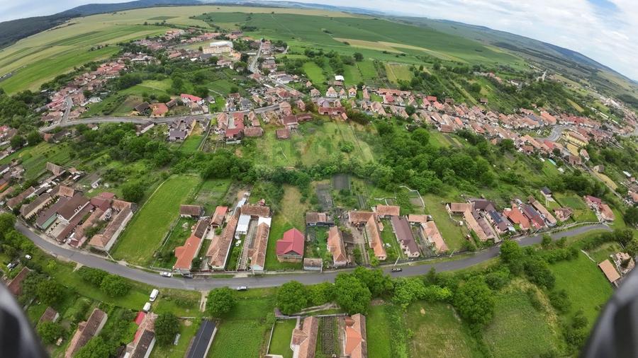 Casă individuală cu 6 camere cu Teren 1400 Mp în Blăjel