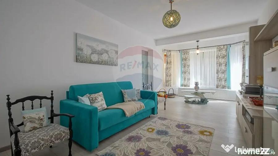 Casă cu 10 camere cu Teren 2789 Mp în Glăjărie