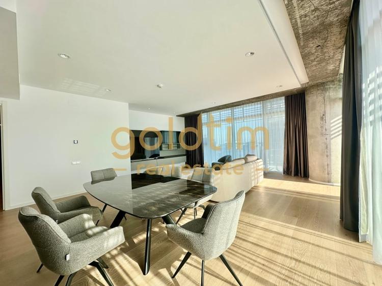 Apartament cu 4 camere semidecomandat, mobilat în Floreasca