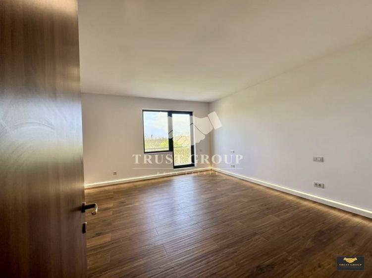 Apartament cu 4 camere decomandat în Herăstrău
