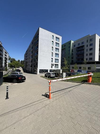 Apartament cu 2 camere semidecomandat în Dosu Bricii