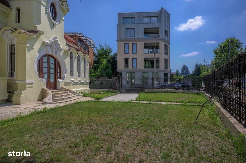 Casă cu 4 camere cu Teren 707 Mp în Romană