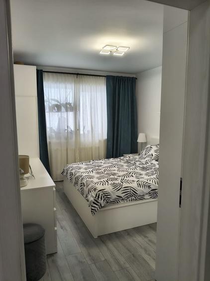 Apartament cu 2 camere decomandat, mobilat în Nord-Vest