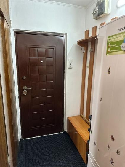 Apartament cu 2 camere semidecomandat în Canta