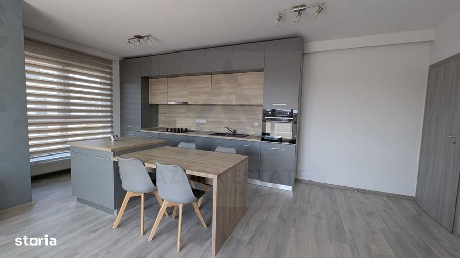 Apartament cu 3 camere în Calea Dumbrăvii