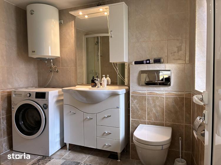 Casă cu 2 camere cu Teren 685 Mp în Central
