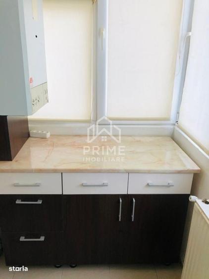Apartament cu 2 camere în Cetate