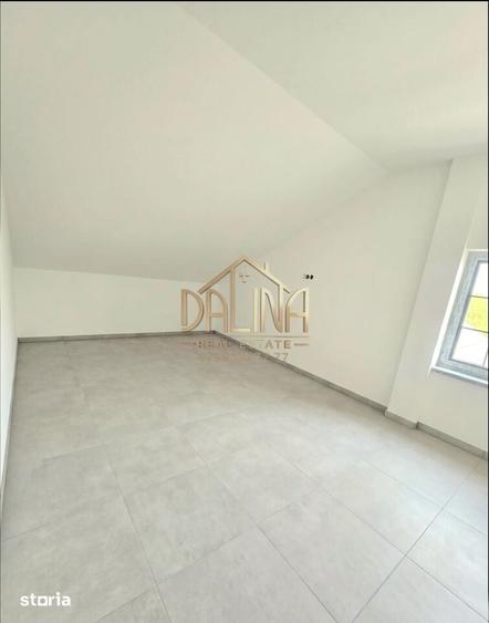 Casă cu 4 camere cu Teren 586 Mp în Balotești